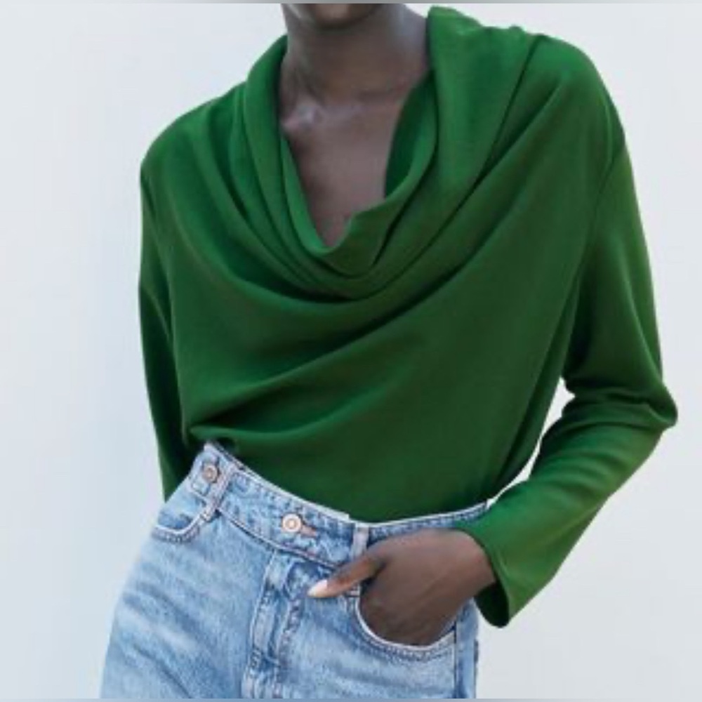 💛NWOT Zara Forest Green Cowl Neck Sweater🟪